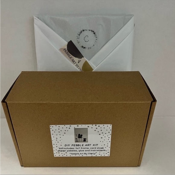 DIY PEBBLE ART KIT - Picture 2 of 4